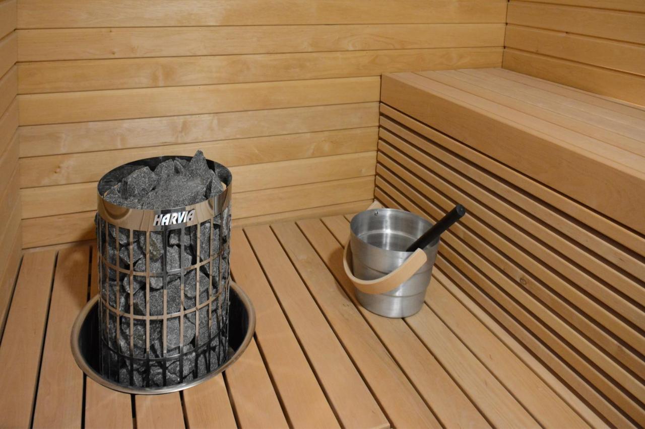 Riverside Lux With 2 Bedrooms, Car Park Garage And Sauna 图尔库 外观 照片