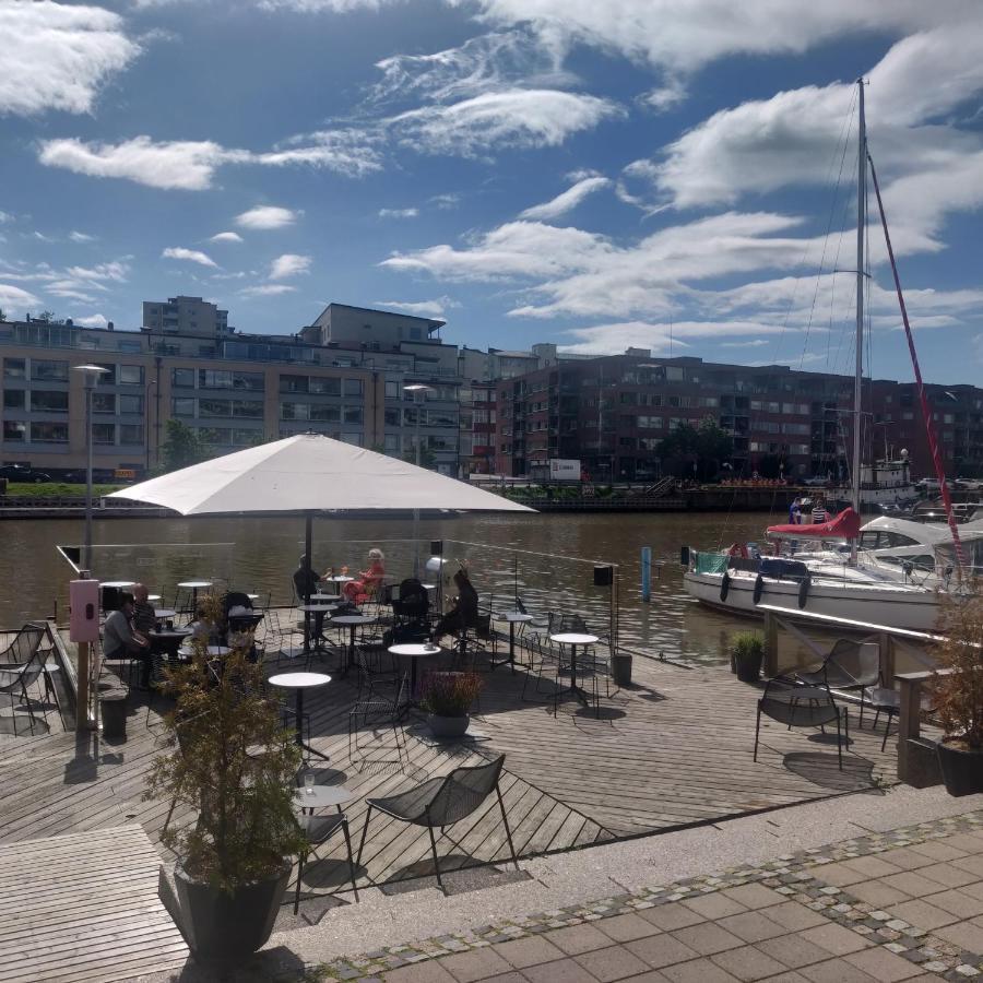 Riverside Lux With 2 Bedrooms, Car Park Garage And Sauna 图尔库 外观 照片